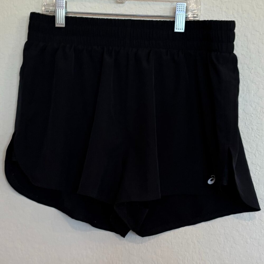 Asics Women Black Althletic Shorts